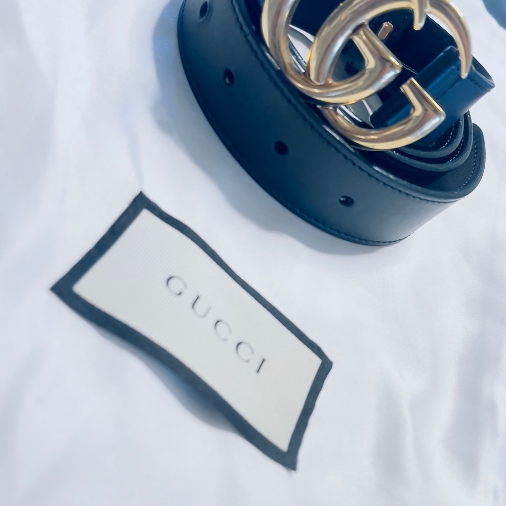 Gucci Black Belt with Gold Double G Buckle